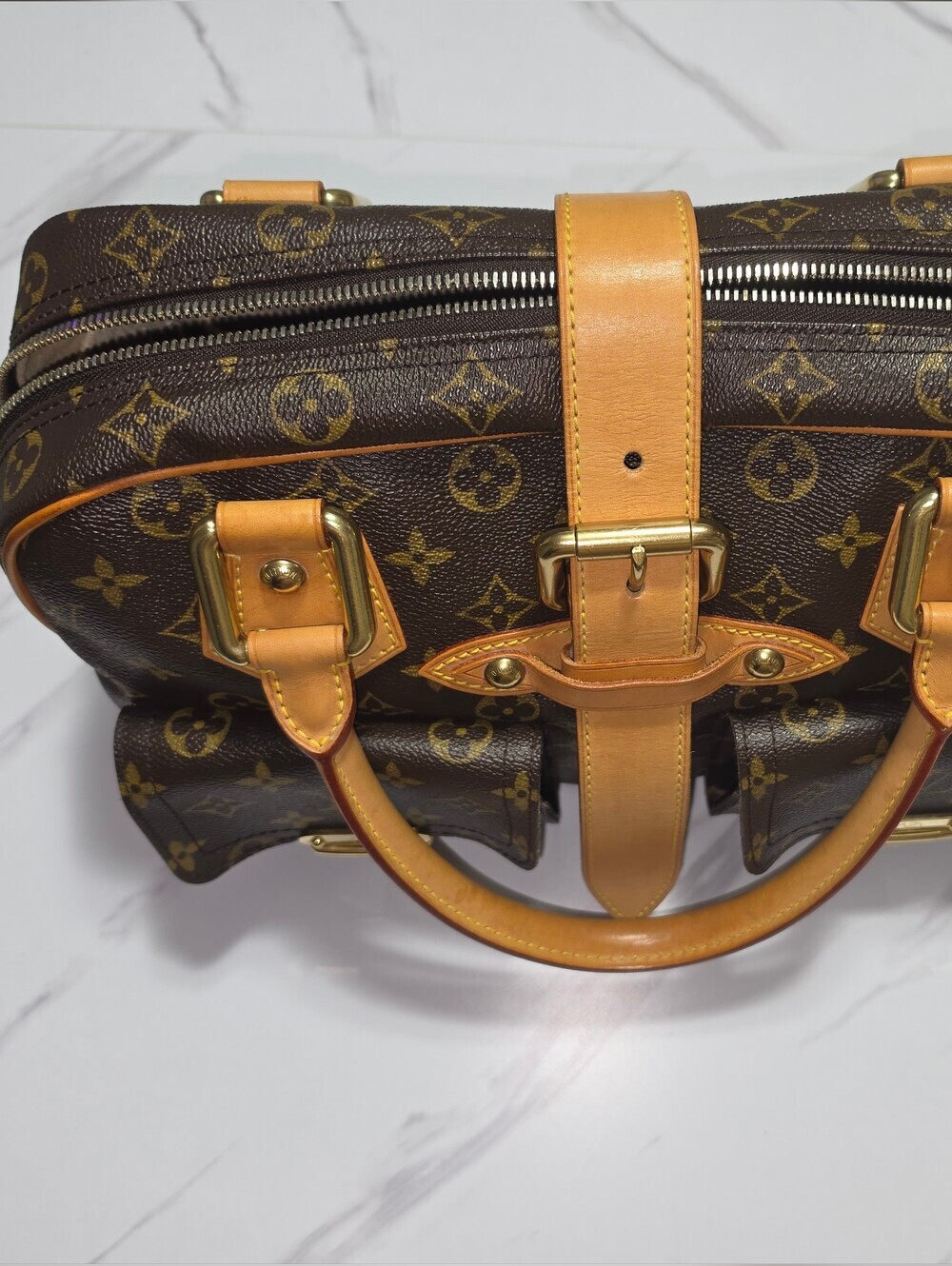 Louis Vuitton Manhattan GM - Picture 6 of 12